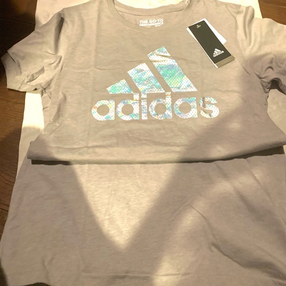 ADIDAS The Go-To Performance Tee - Picture 4 of 4